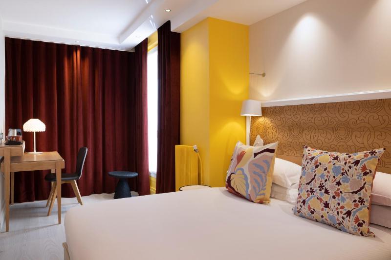 Classic Room image 4