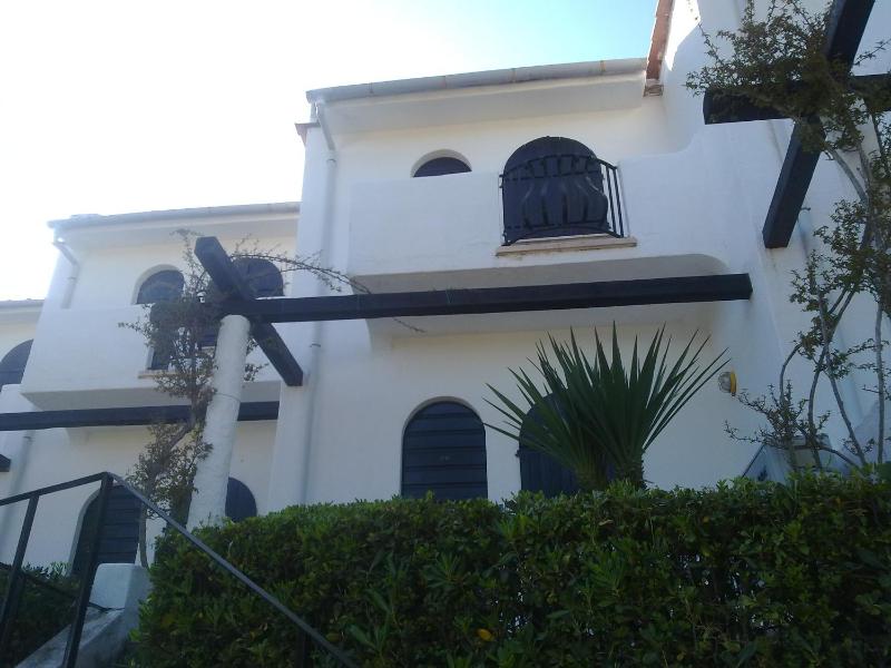 Superior Quadruple Room with Sea View image 3