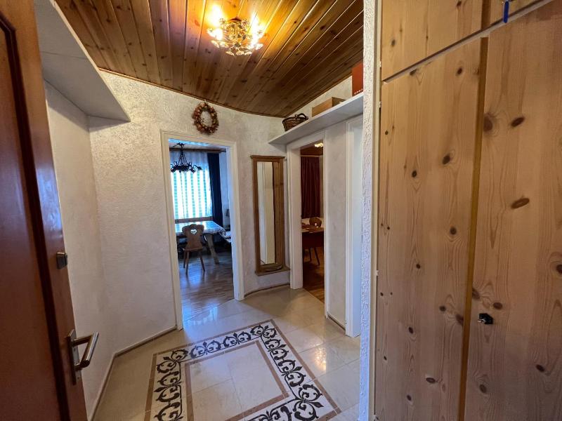 One-Bedroom Apartment image 2
