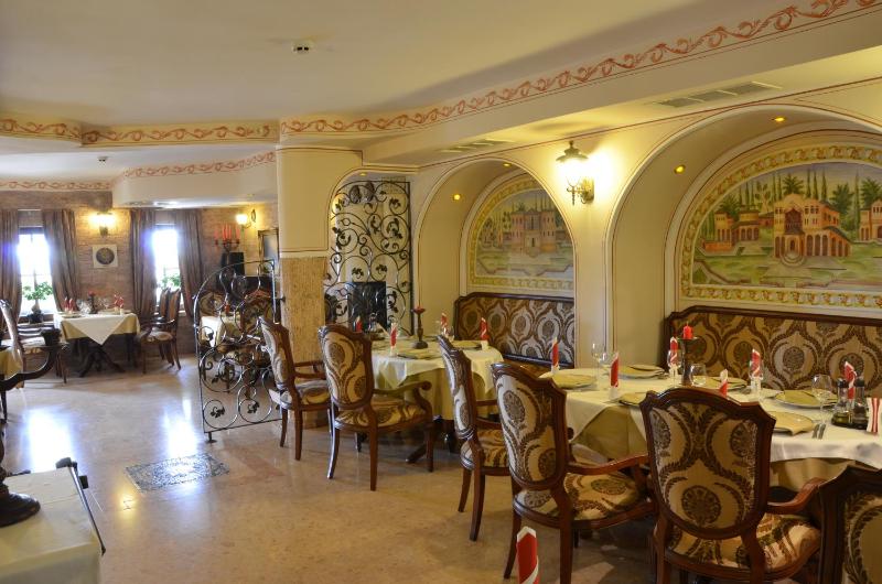 Boutique Hotel Boris Palace & Restaurant - image 12