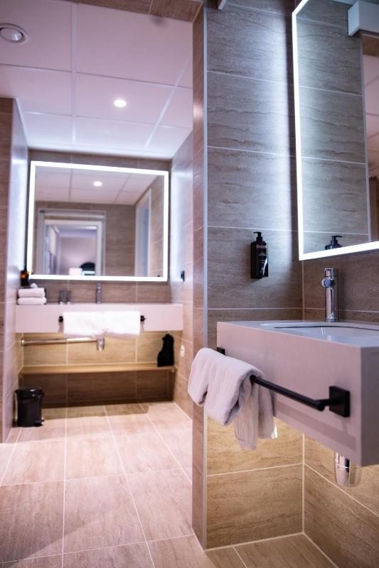 Suite image 3