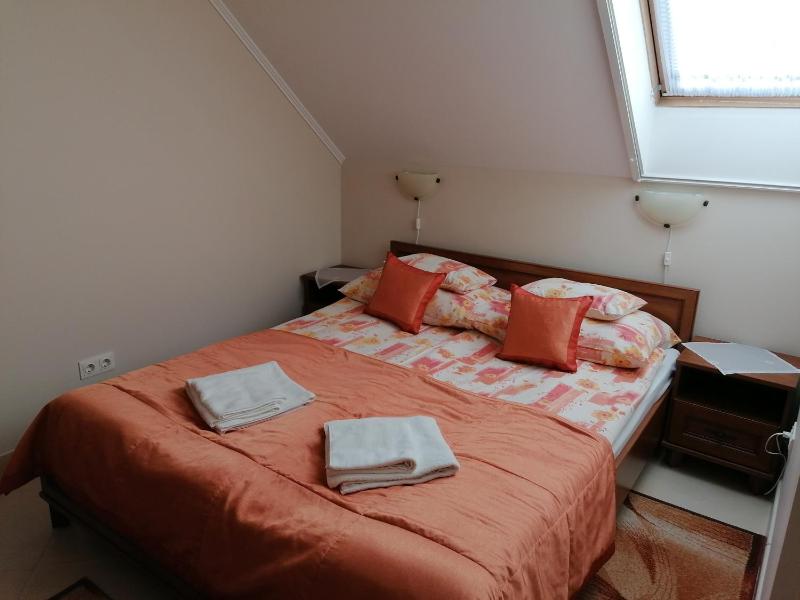 Apartment image 3