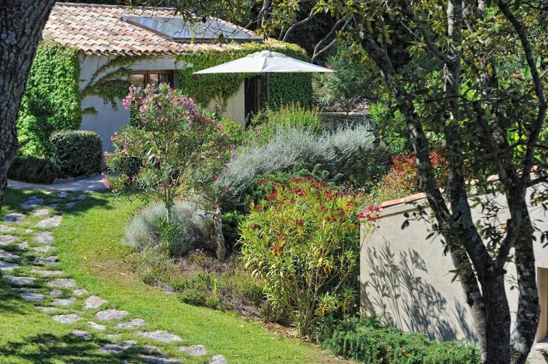 Two-Bedroom House with Terrace image 2