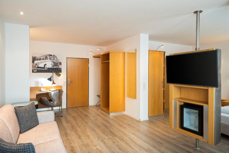 Suite image 3