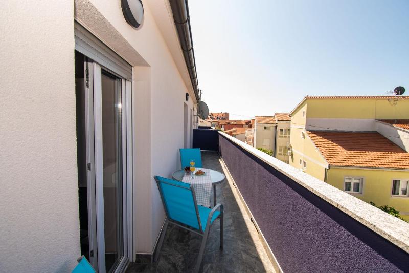 Apartment Lucija - image 3