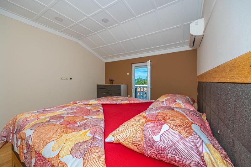 Apartments Jarmila - image 5