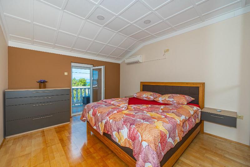 Apartments Jarmila - image 36