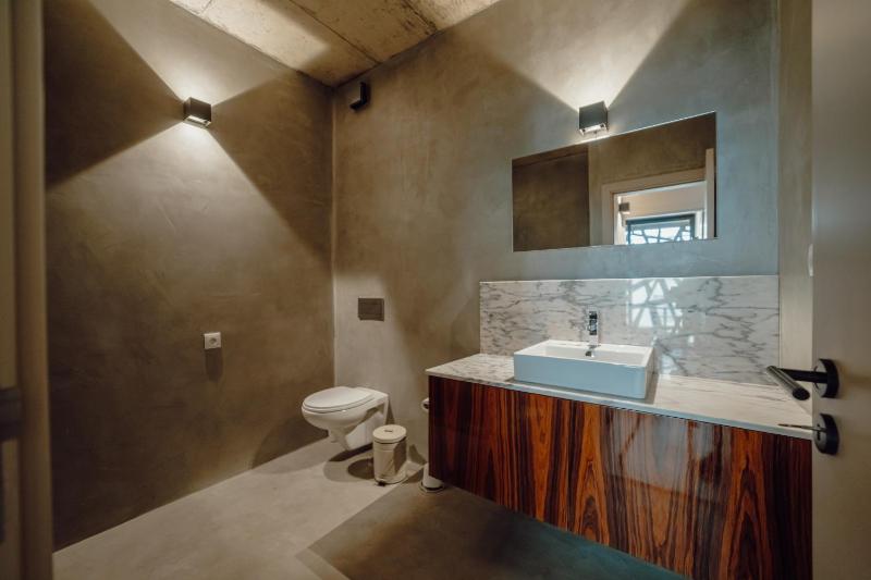 City Center Premium Apartment by Vacationy - image 20
