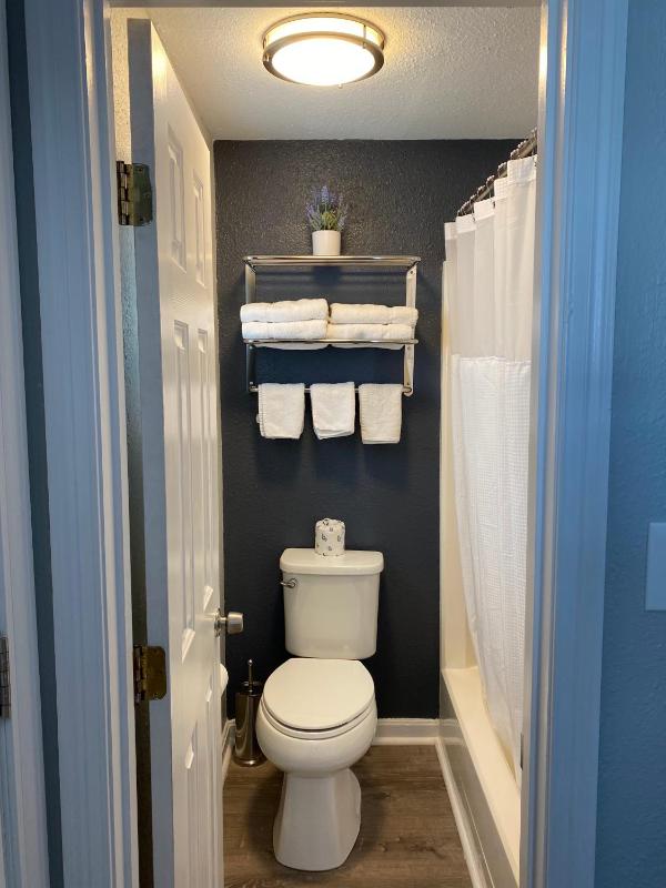 Queen Room image 1