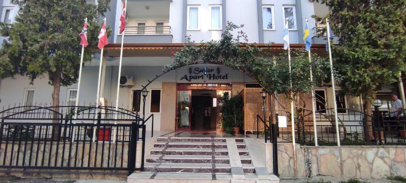 Sailor Apart Hotel - image 36