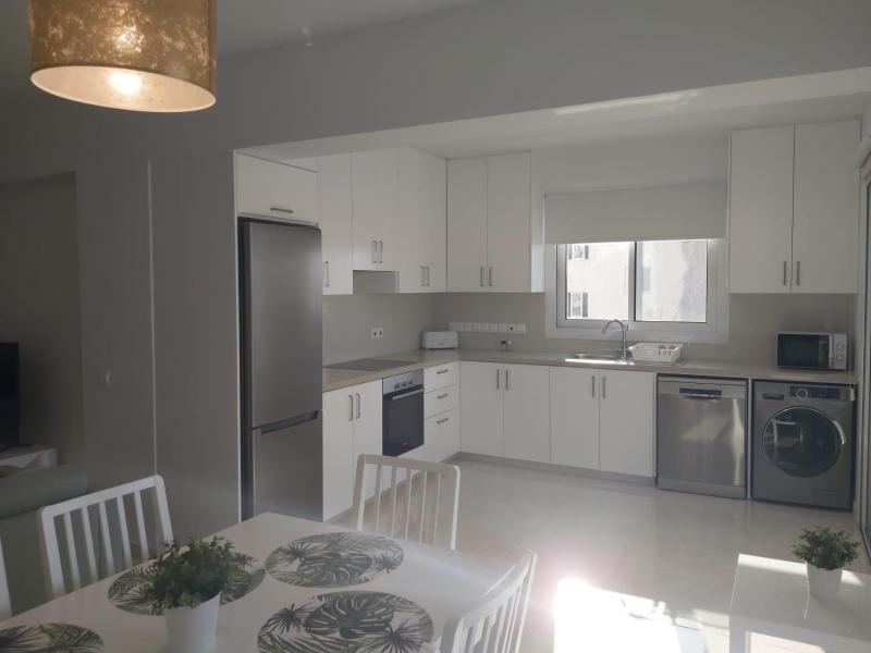 Dinglis Residences 31 - image 12