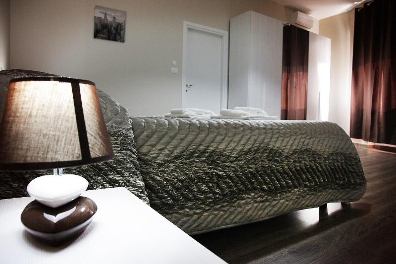 Double Room with Private Bathroom image 3