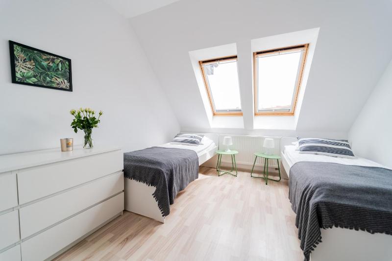 Apartamenty Bałtyckie - Bulwar Portowy - widok na port centrum najlepsza lokalizacja w Ustce - image 19