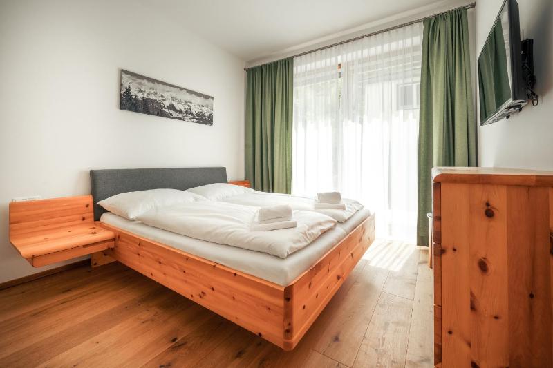 Three-Bedroom Apartment image 2