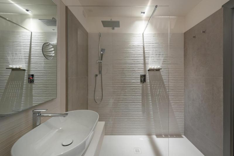 GombitHotel - image 15