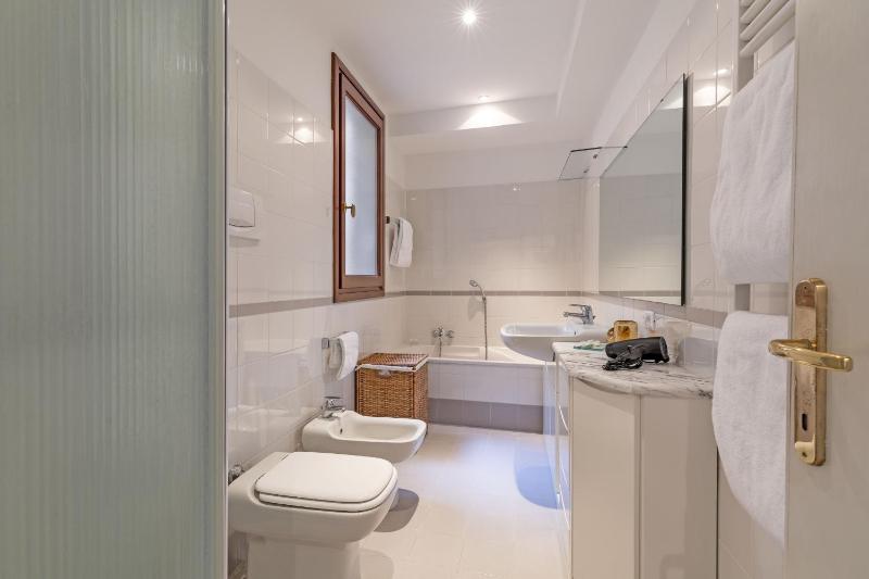 Ca' Magia - Rialto Exclusive Residence by Wonderful Italy - image 12
