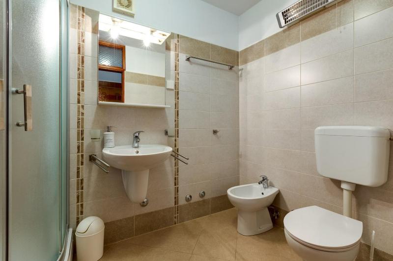 Apartments Matea Mali Lošinj - image 10