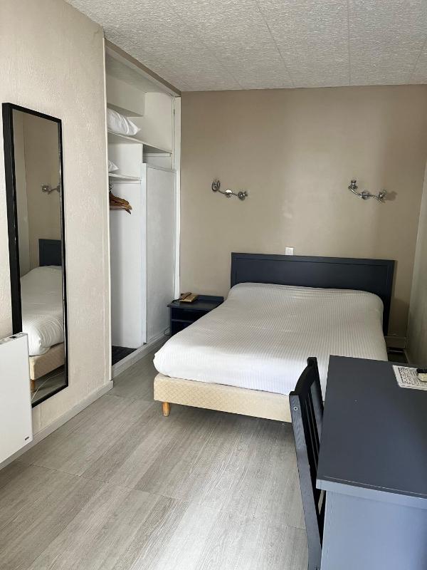 Brit Hotel Dijon Centre Gare - image 41