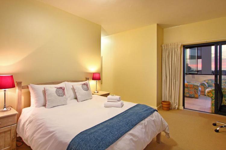 Three-Bedroom Apartment image 3