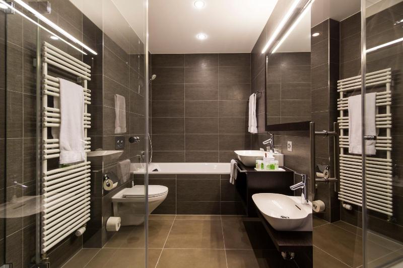 Family Suite image 3