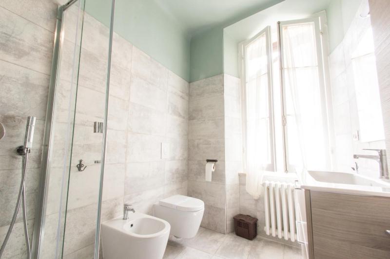 Double or Twin Room with Shared Bathroom image 2