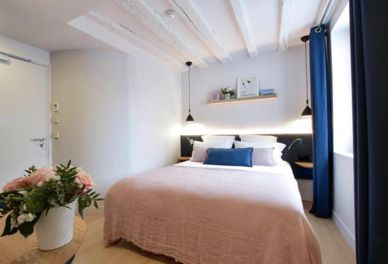 Classic Room image 1