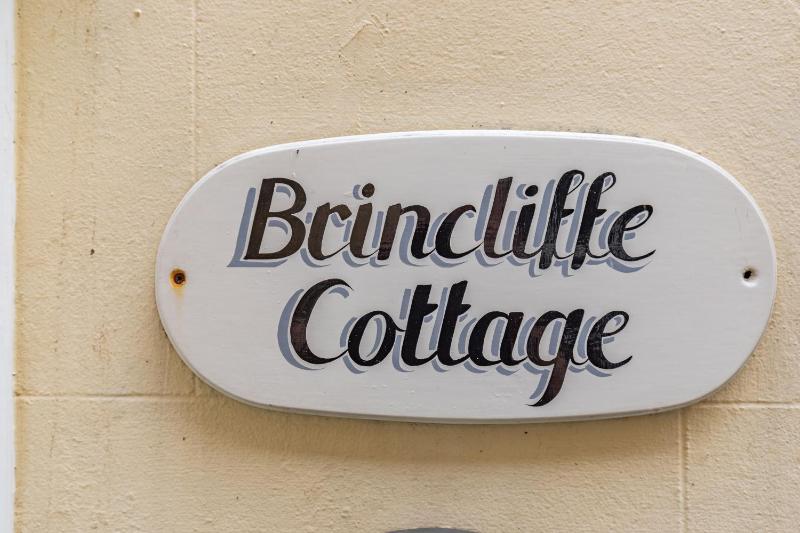 Brincliffe Cottage - image 32