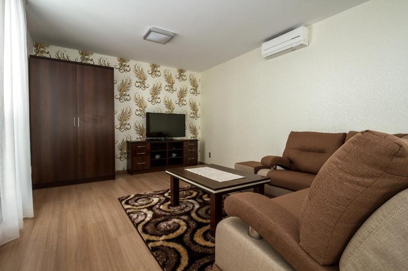 Deluxe Apartment image 2