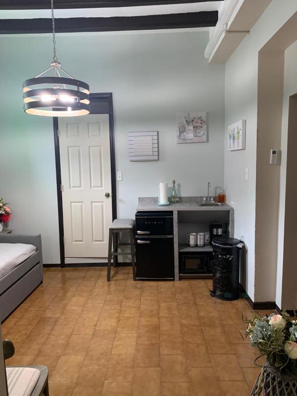 Queen Suite image 2