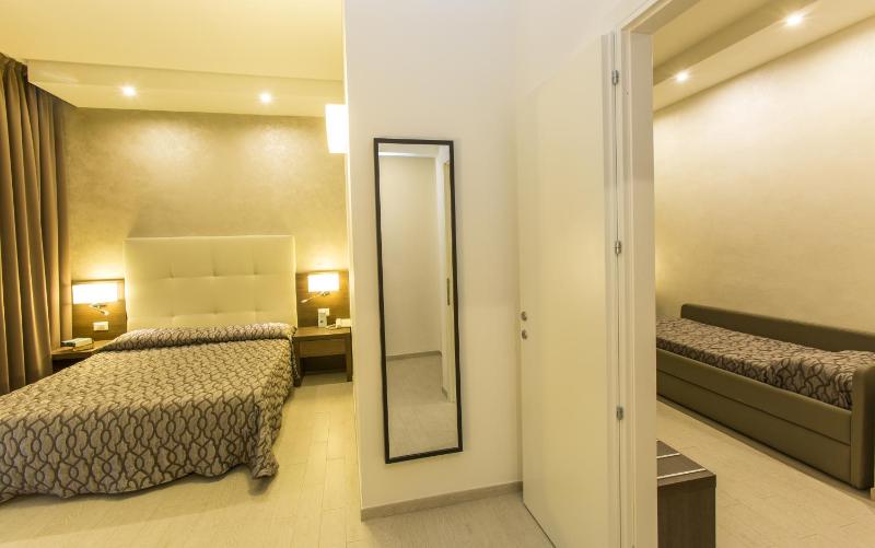 Hotel Touring - image 10