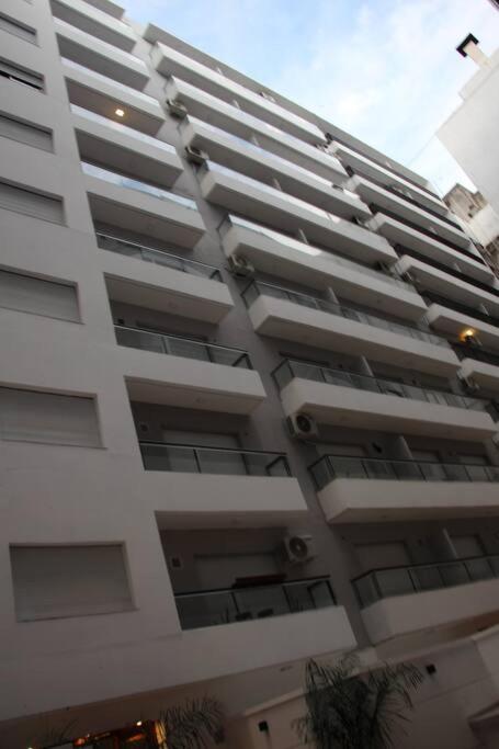 Apart con Patio Exclusivo - Rosario Centro - Excelente - Cochera Opcional - image 14