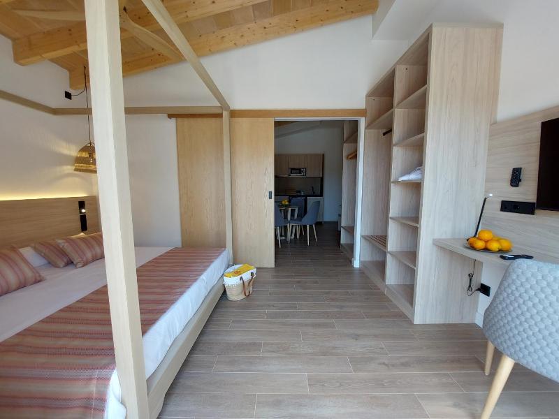 Deluxe Apartment image 3