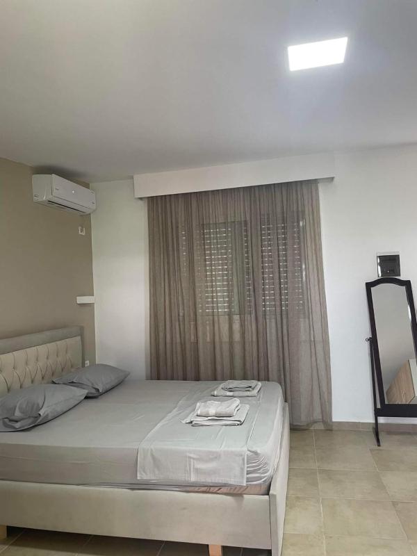 Yard Apartments - by Hotel Ronaldo - image 2