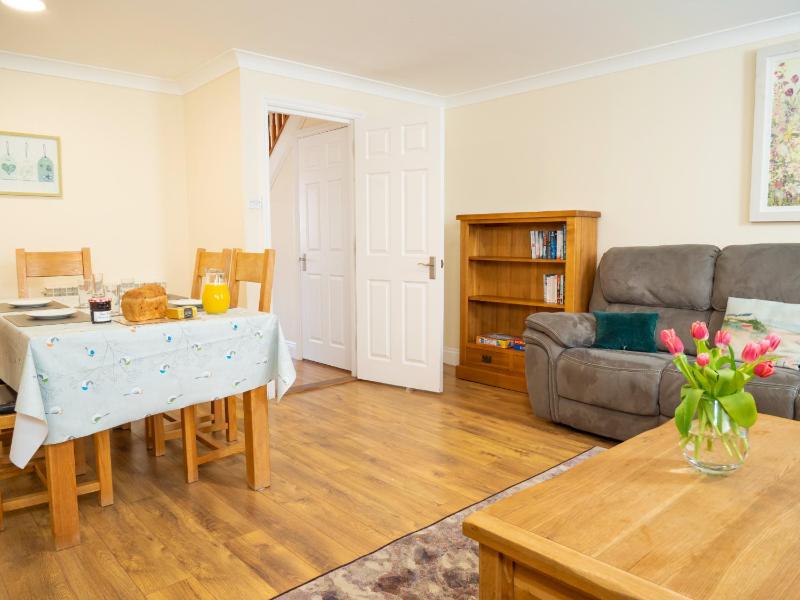 Three-Bedroom Cottage image 2