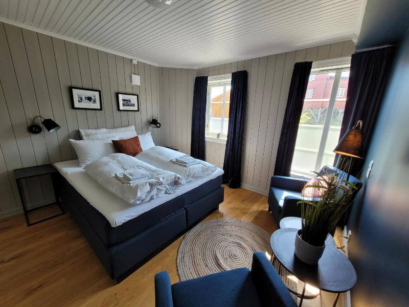 Double Room image 1