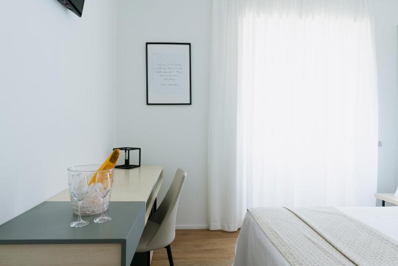 Comfort Double or Twin Room image 4