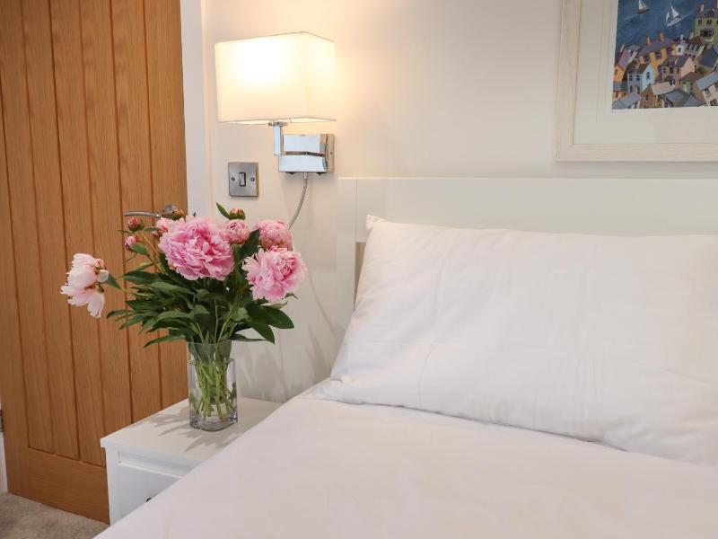 Ferryside - image 33