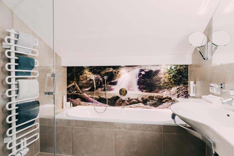 Junior Suite image 3