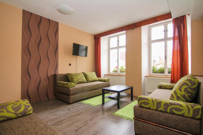 Apartment (2 Adults + 2 Children) image 3