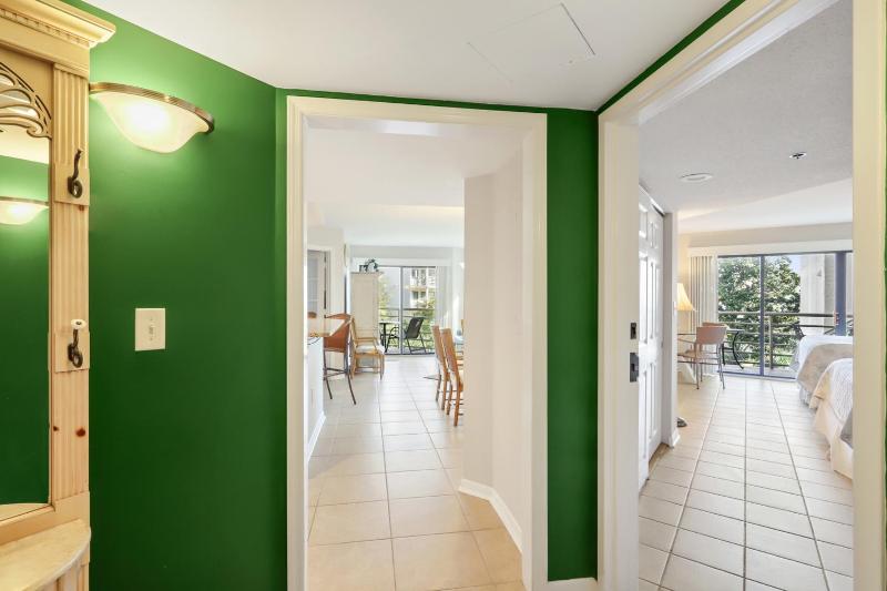 3321 Villamare - image 20