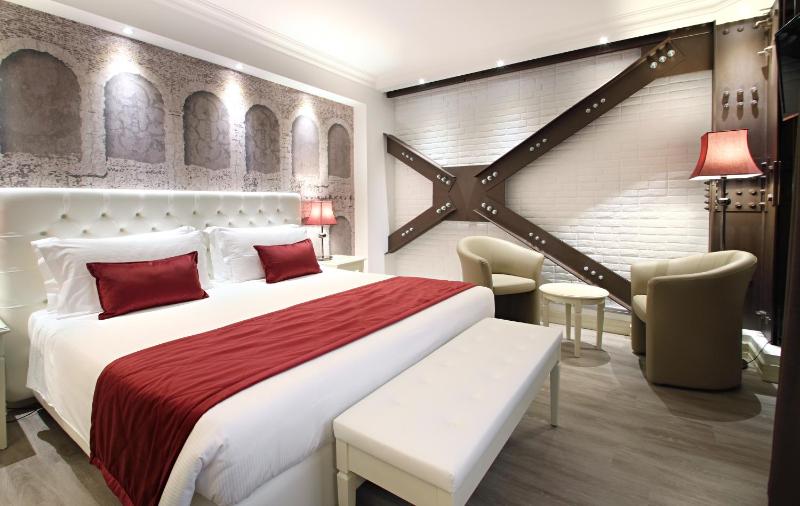 Deluxe Junior Suite image 3