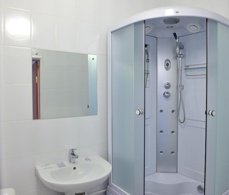 Double or Twin Room image 2