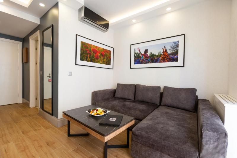 Junior Suite image 3
