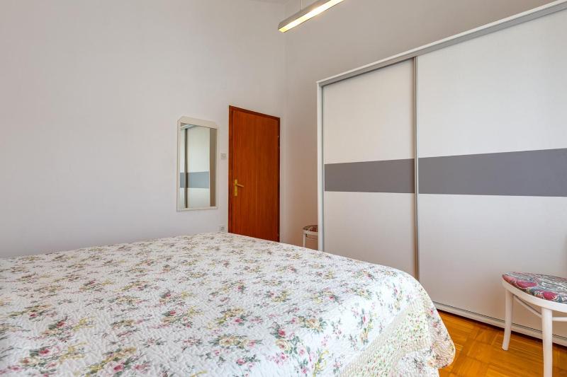 Apartments Matea Mali Lošinj - image 42