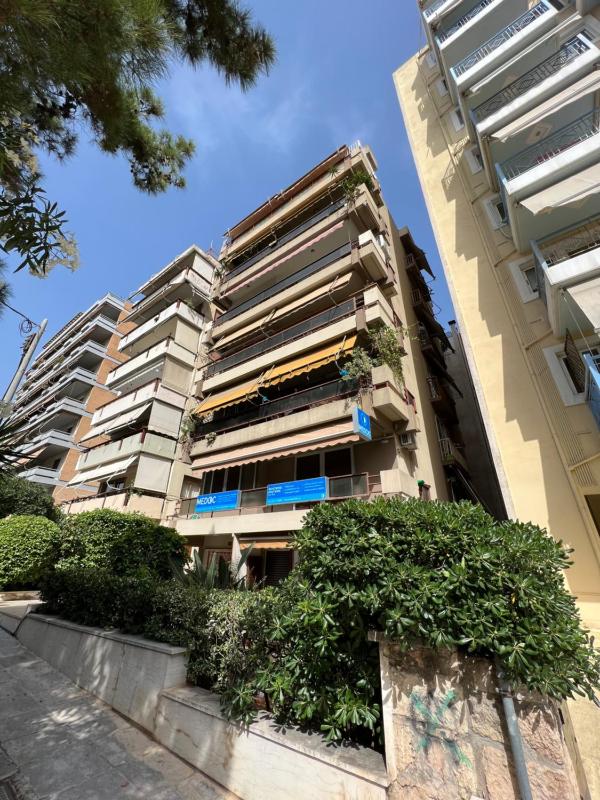 Two-Bedroom Apartment image 3