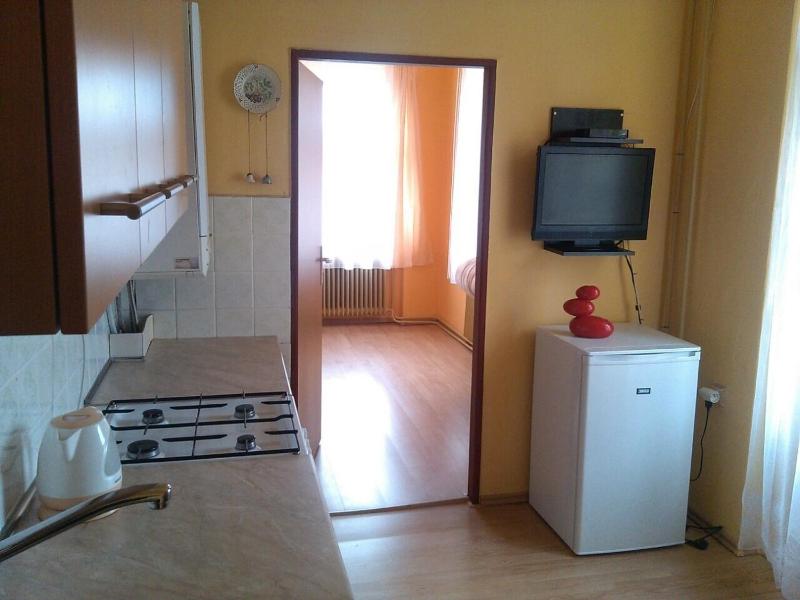 Apartment image 3