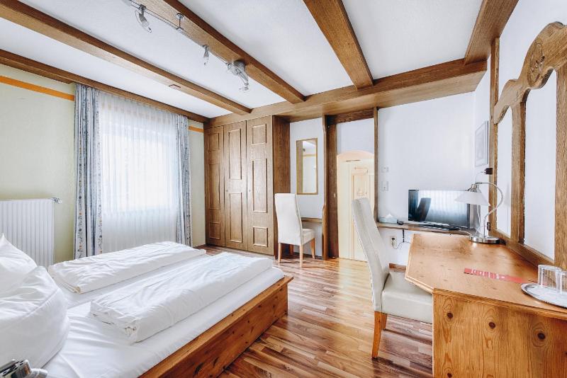 Budget Double or Twin Room image 3