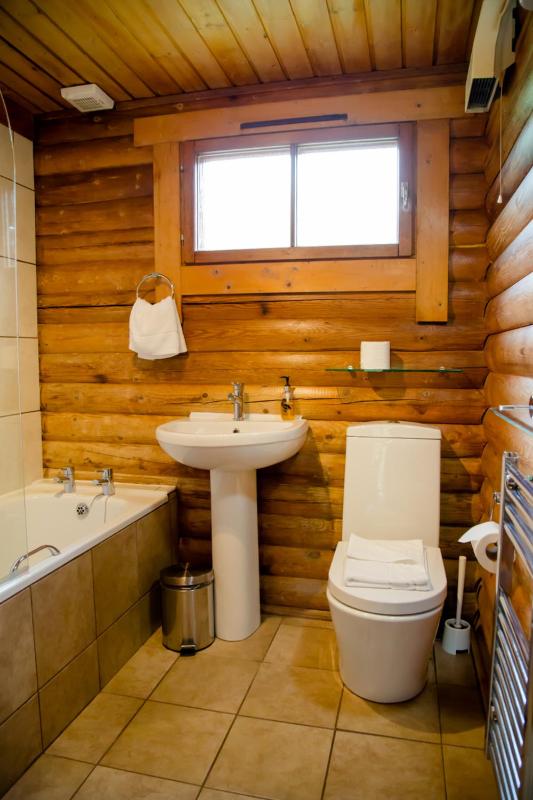 Two Bedroom Lodge image 2