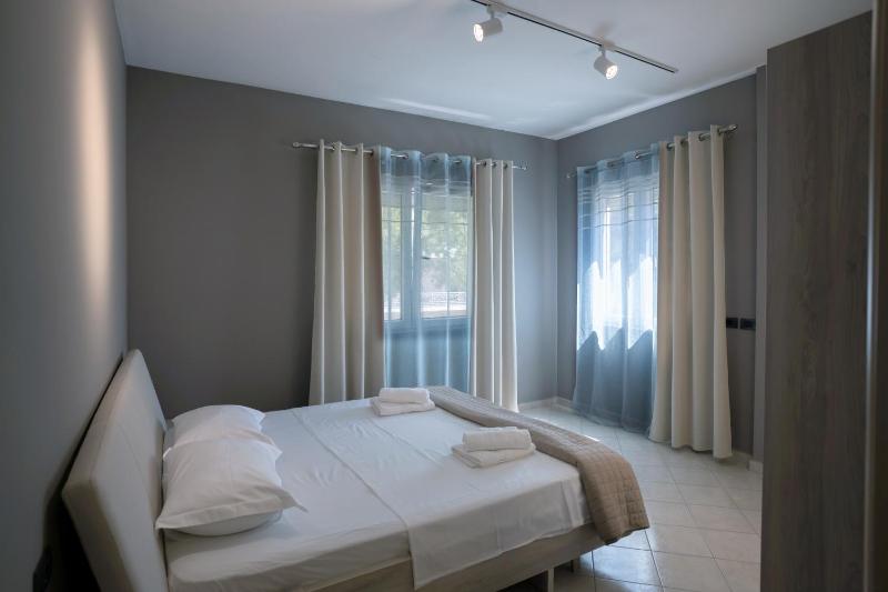 Evergreen Pines Apartment - image 6