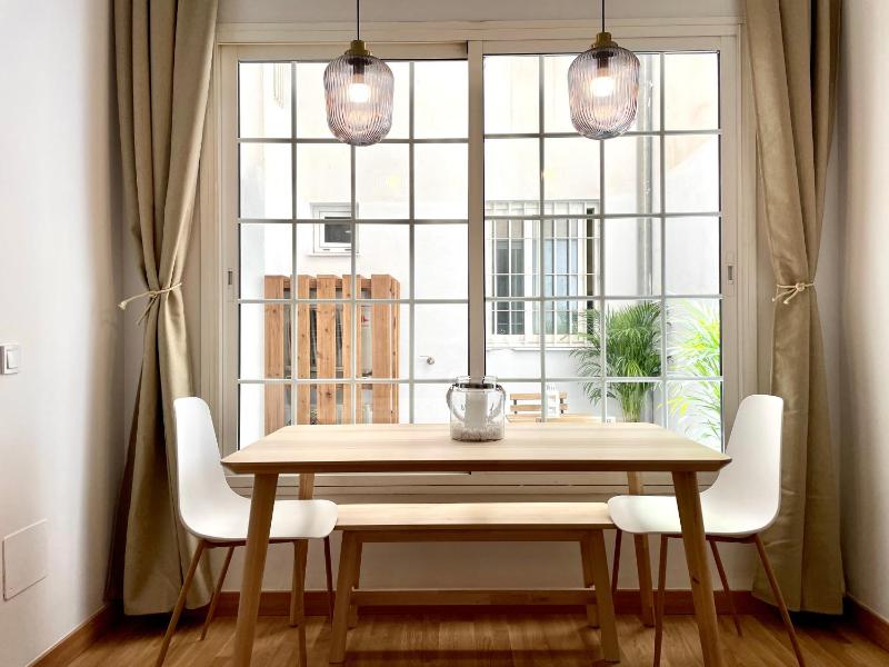 Encantador apartamento con patio Images